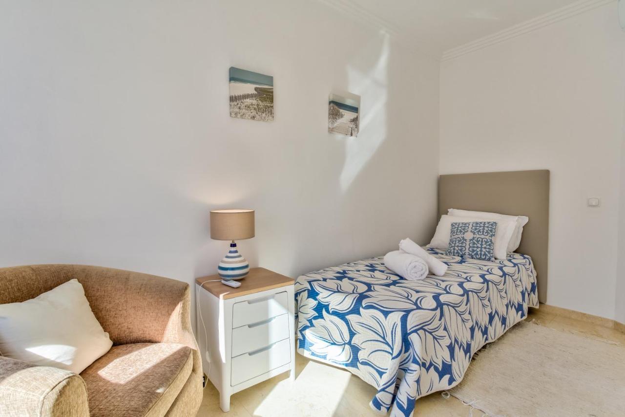 Casa Sunset - Beautiful Apartments In The Centre Of Alvor With Roof Terrace Exterior photo