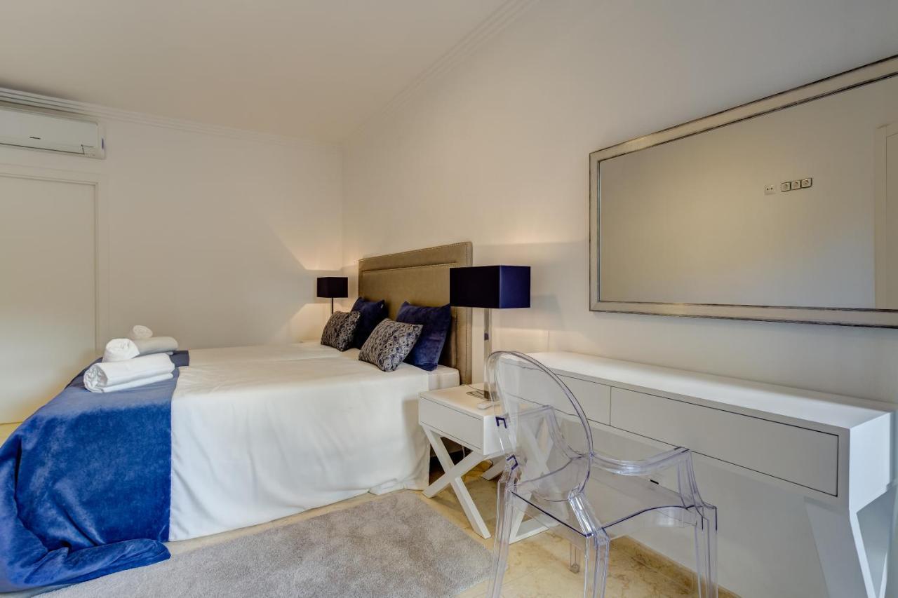 Casa Sunset - Beautiful Apartments In The Centre Of Alvor With Roof Terrace Exterior photo