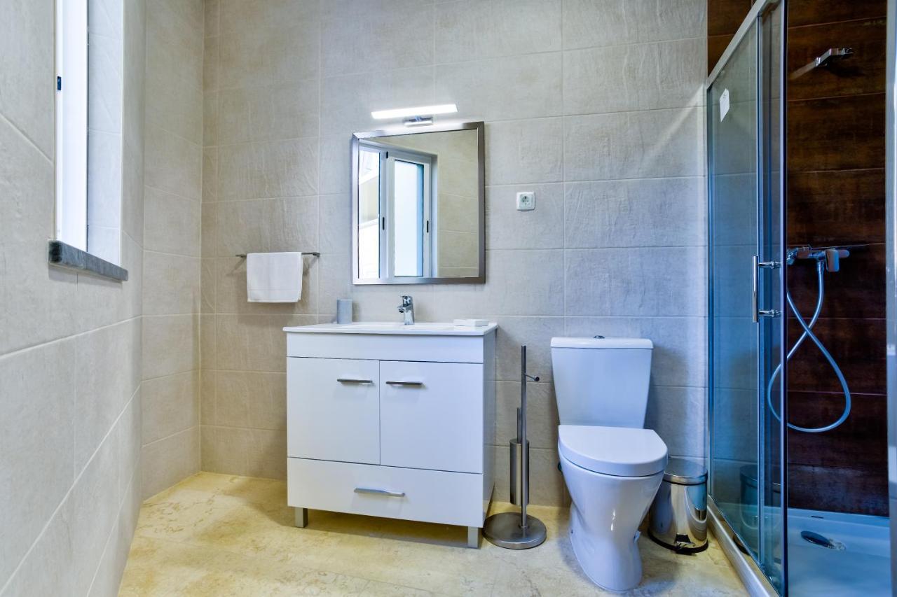 Casa Sunset - Beautiful Apartments In The Centre Of Alvor With Roof Terrace Exterior photo