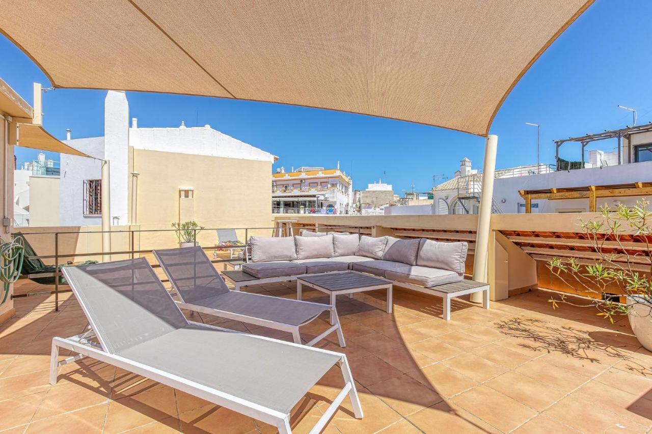 Casa Sunset - Beautiful Apartments In The Centre Of Alvor With Roof Terrace Exterior photo